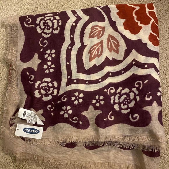 Scarf - Picture 1 of 1